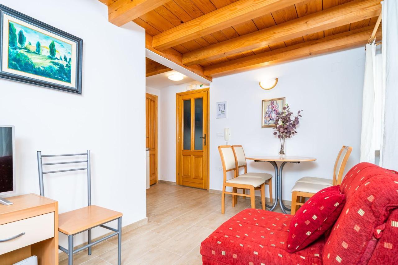 Apartment Ribambit Ντουμπρόβνικ Εξωτερικό φωτογραφία